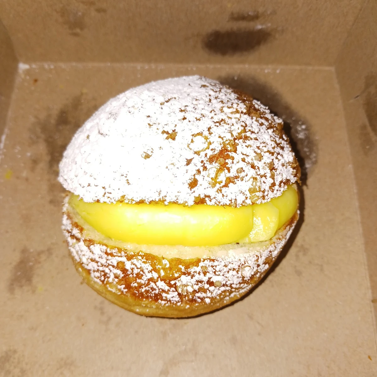 Malasadas, Doce Nata Pastry & Cafe
