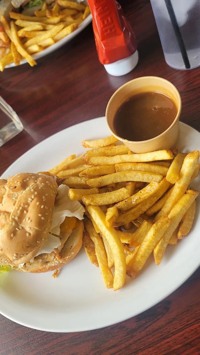Cheddar Chicken Burger
