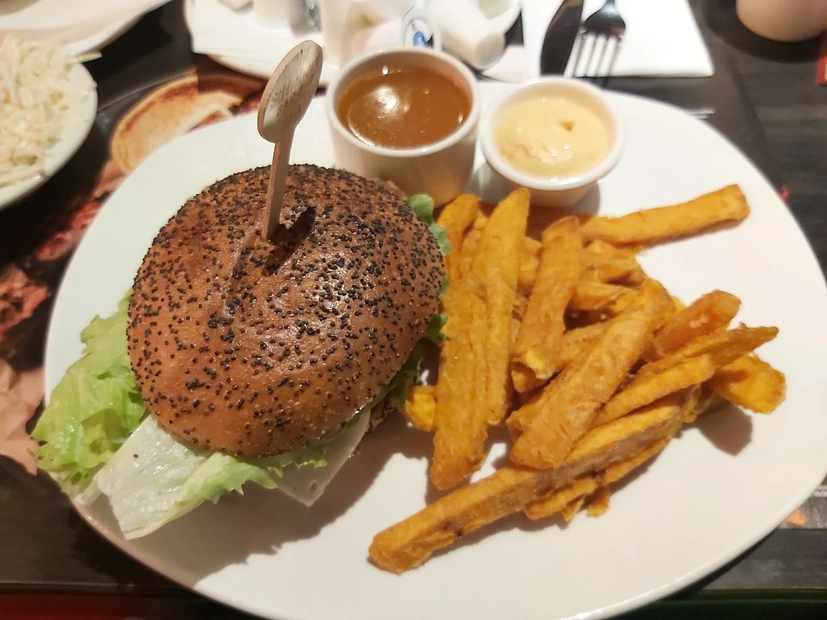 Crispy Chicken Club Sandwich
