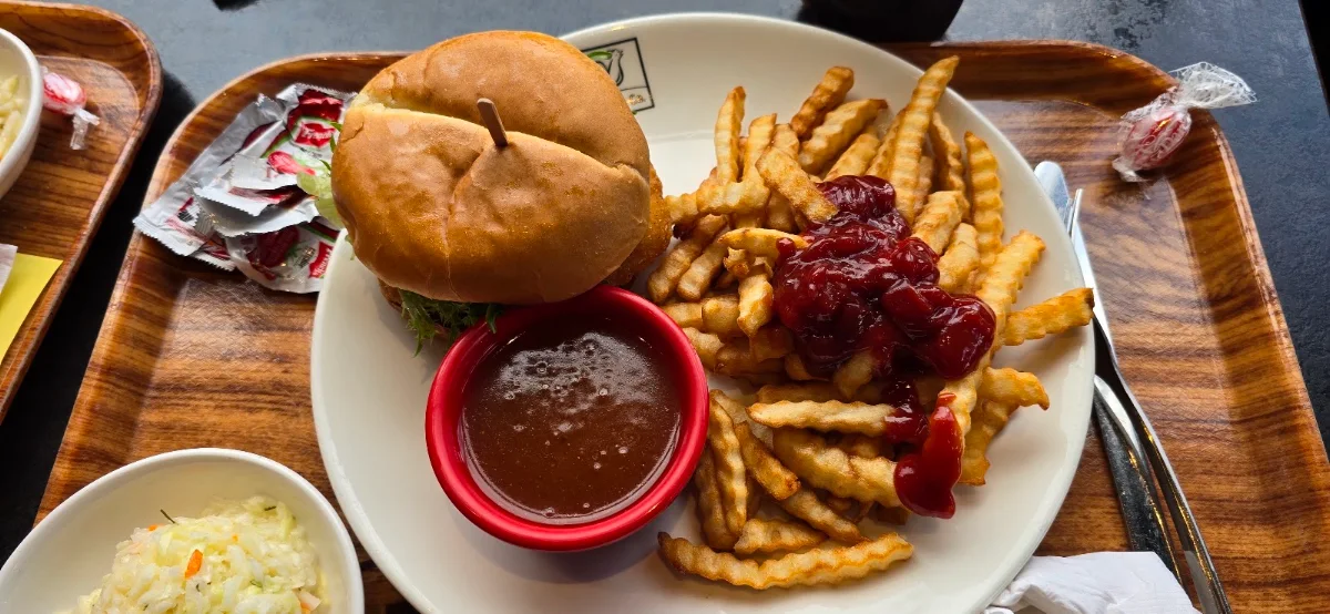 Repas Hot Chicken Hot Chicken Meal
