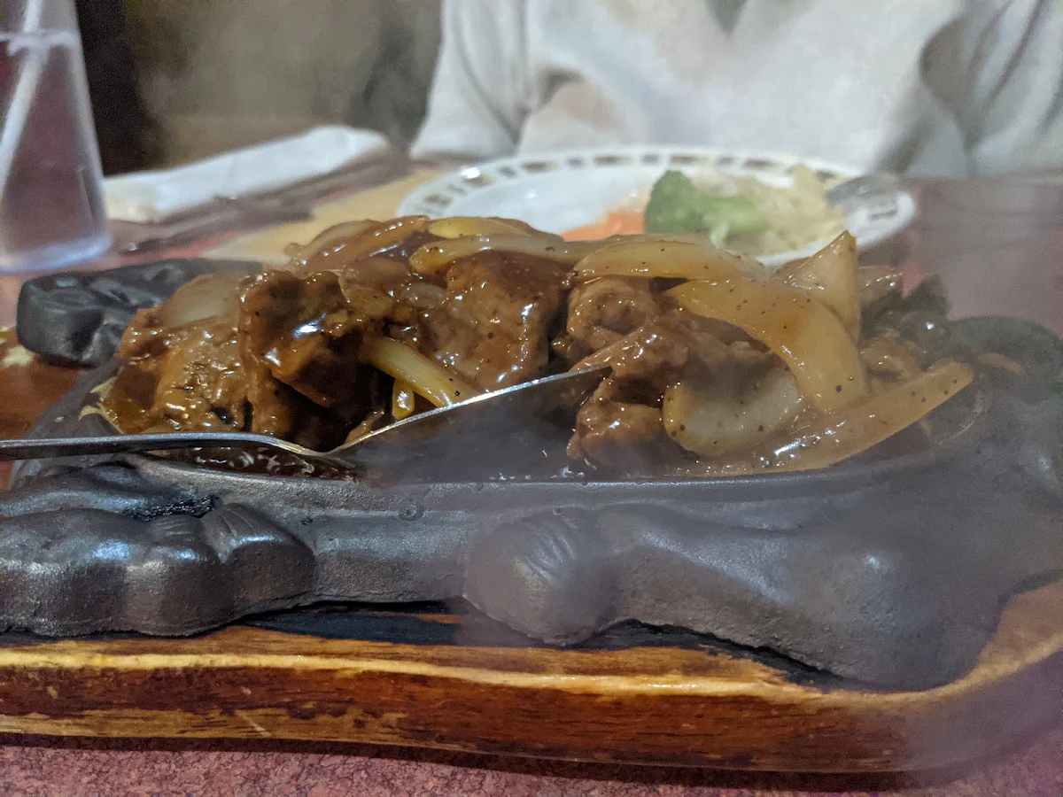 Black Pepper Beef Sizzling Plate