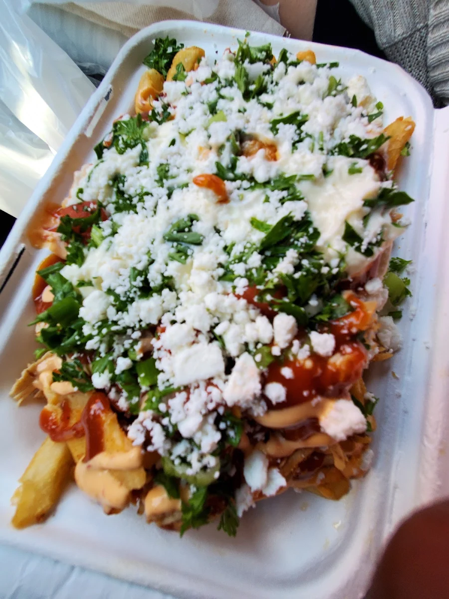 Shawarma Fries, Tuque Shawarma