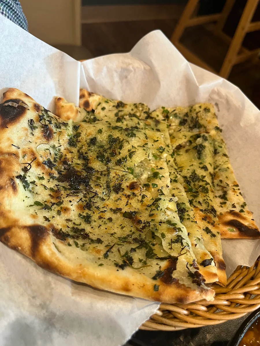 Garlic Naan - Oo