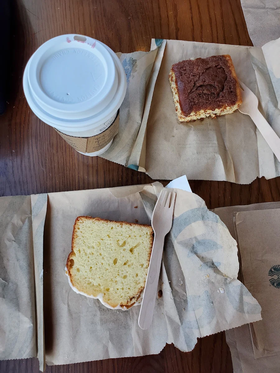 Cinamon Cake and Lemon Loaf