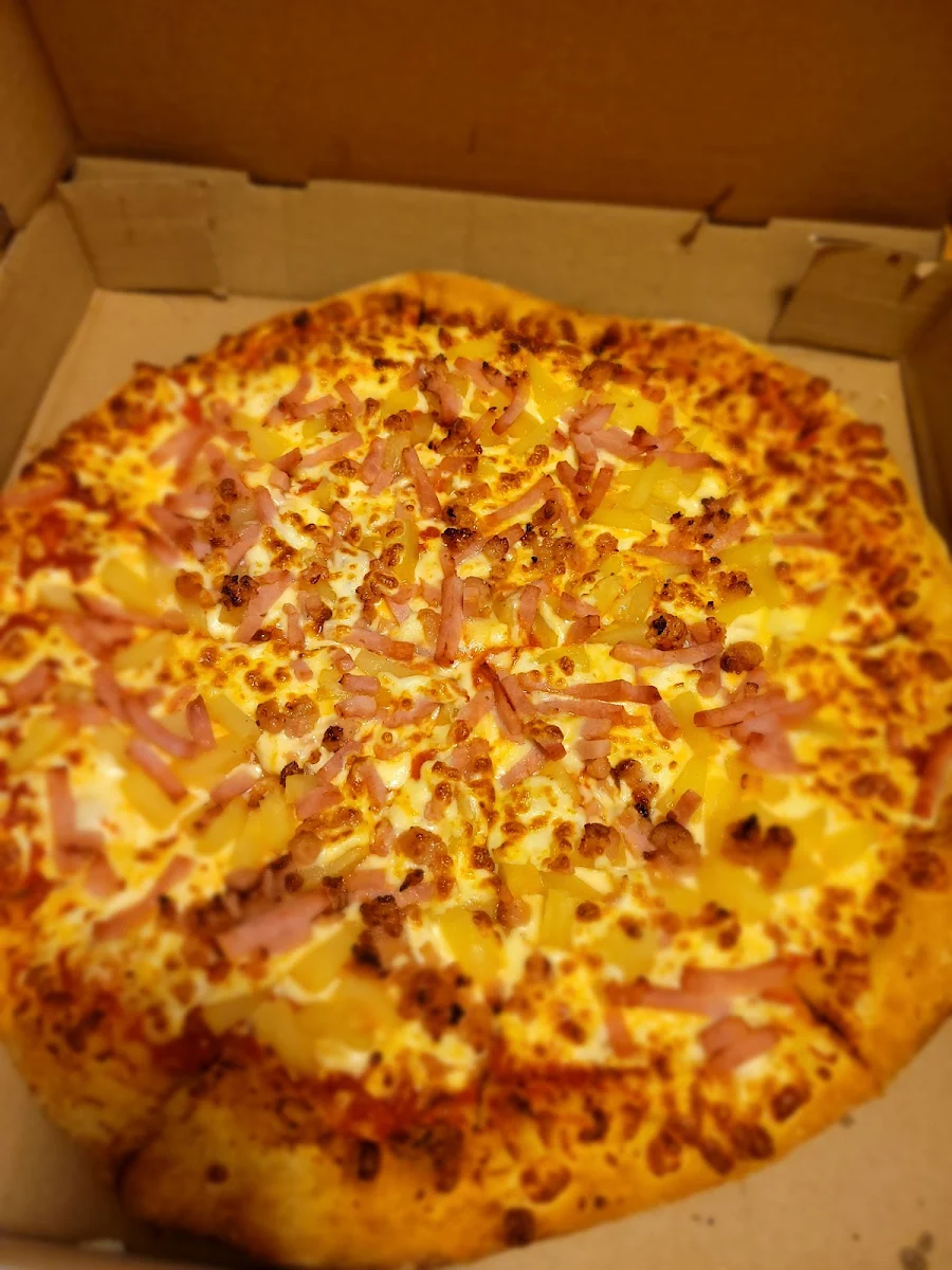 Hawaiian Pizza