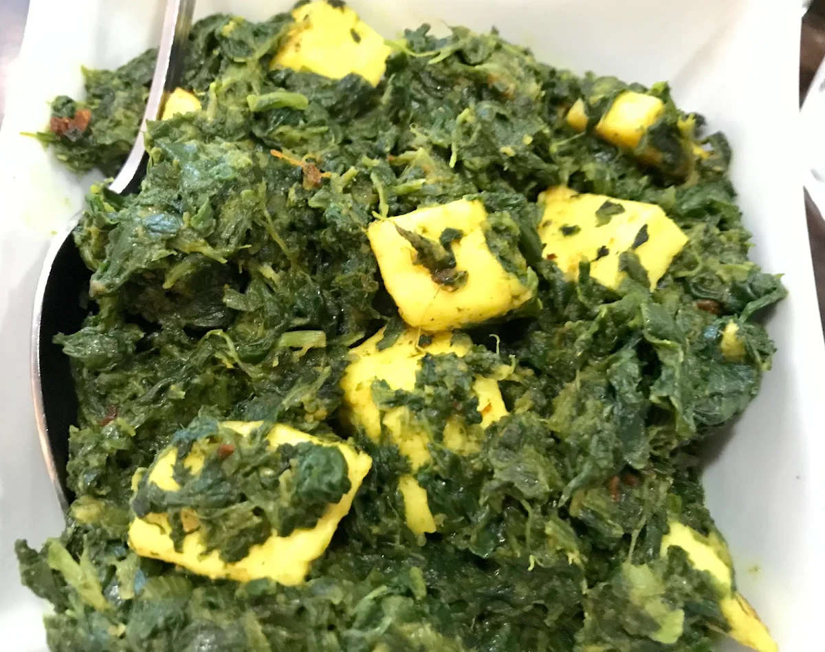 Saag Paneer, Taj Curry House