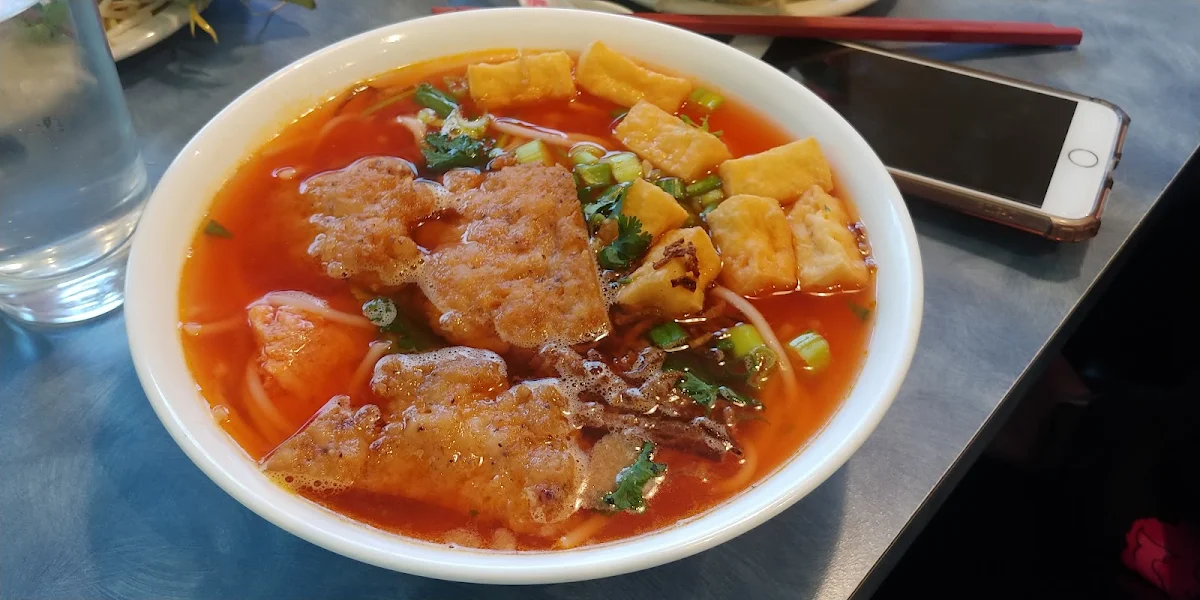 Bún Rieu Crab Meat & Tofu Vermicelli Soup