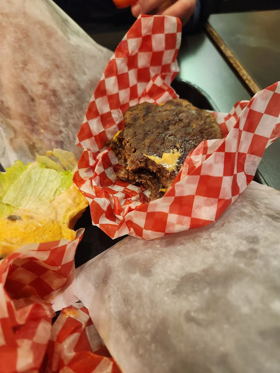Cheese Burger Deluxe