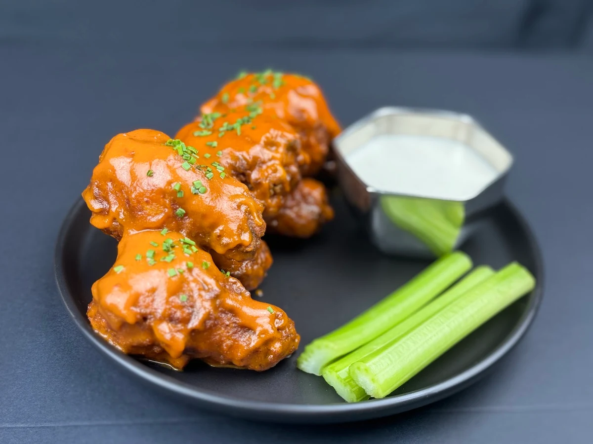 Highlights, NUNNA'S HOT CHICKEN