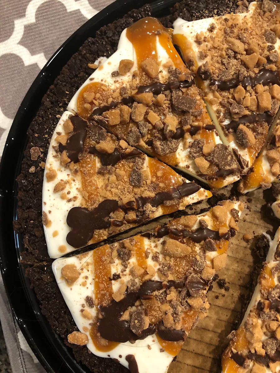 Reese Peanut Butter Cups DQ Treatzza Pizza