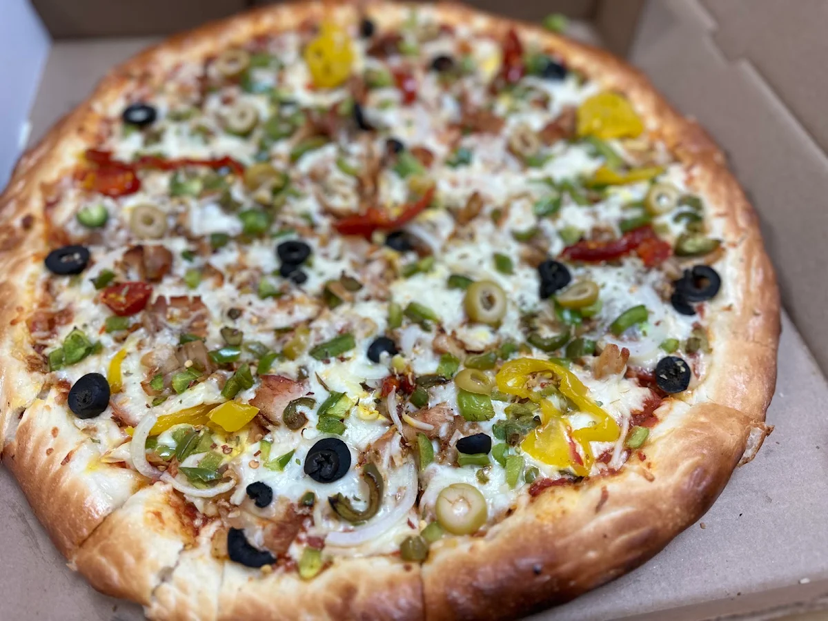 Large Veggie Pizza