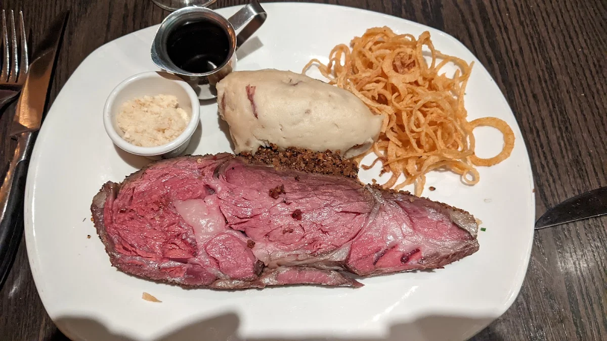 14 Oz Prime Rib