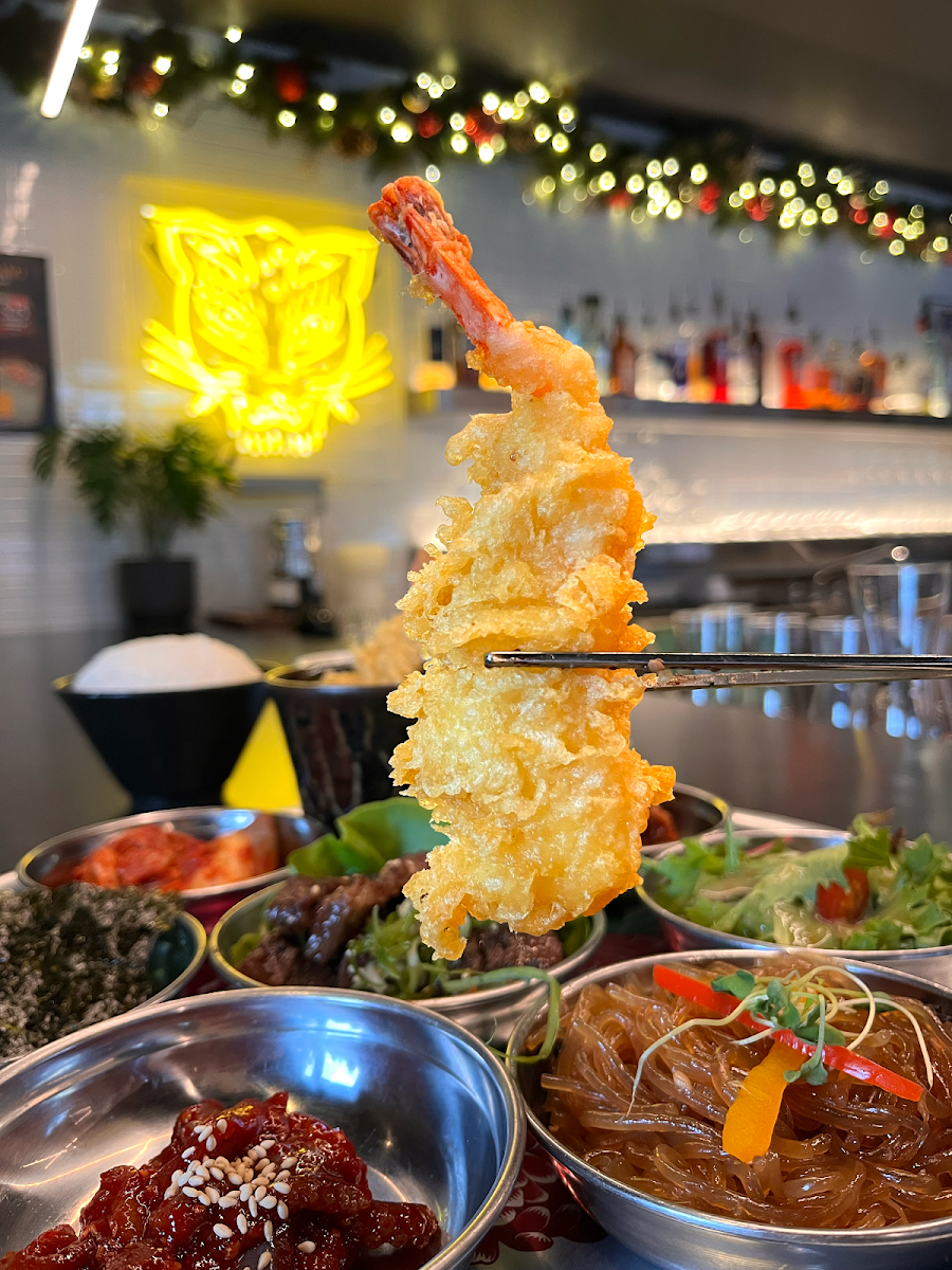 Lobster Tail Twigim