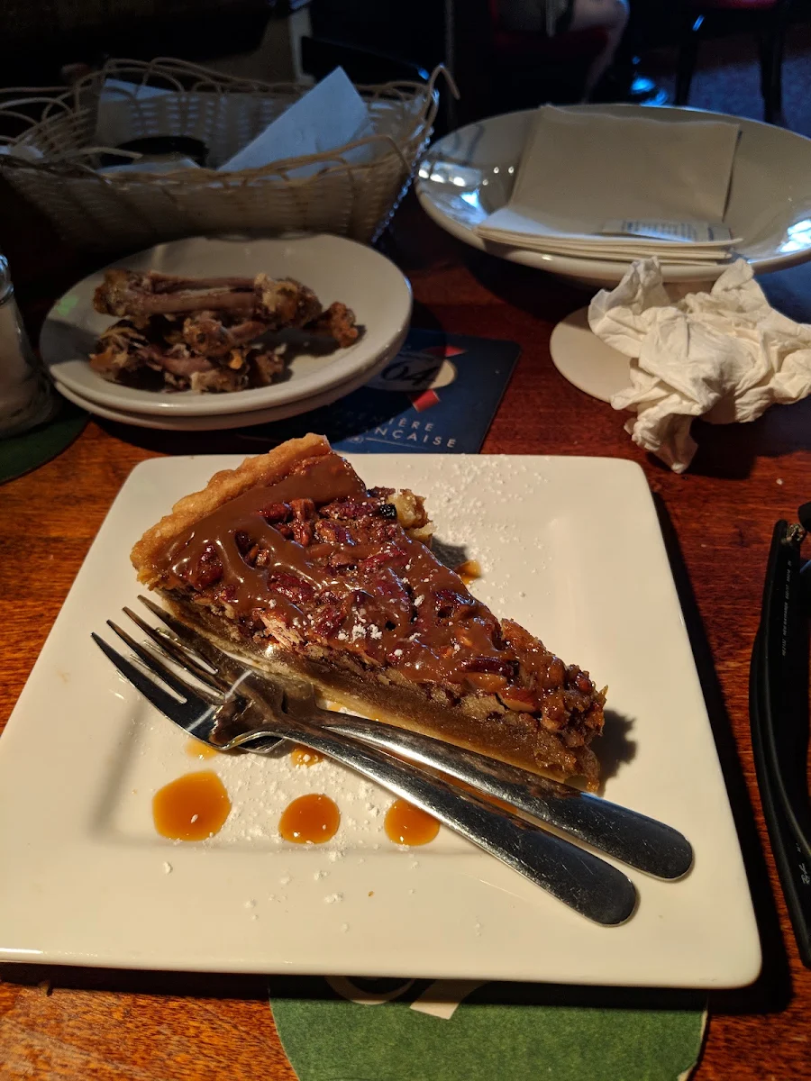 Caramel Pecan Pie