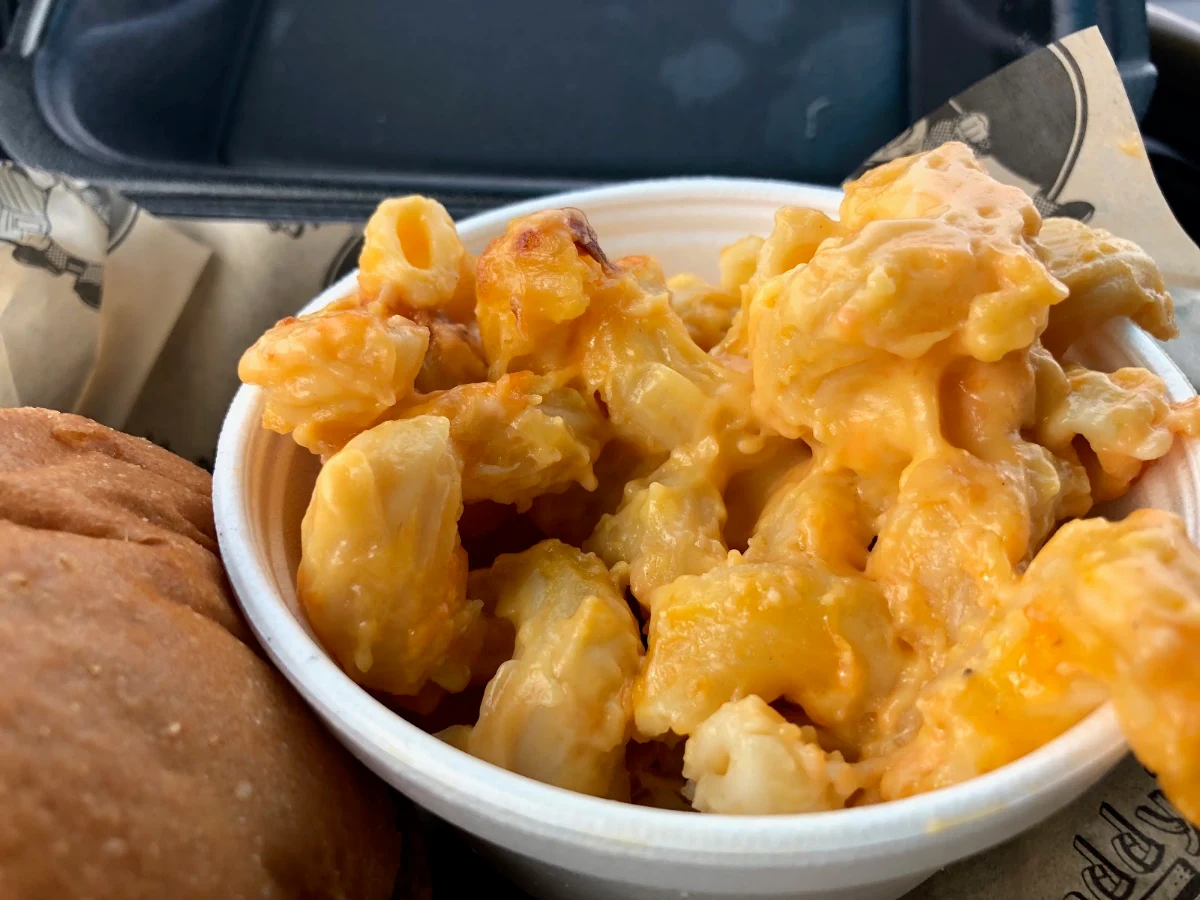 Cornbread Mac N Cheese Fries