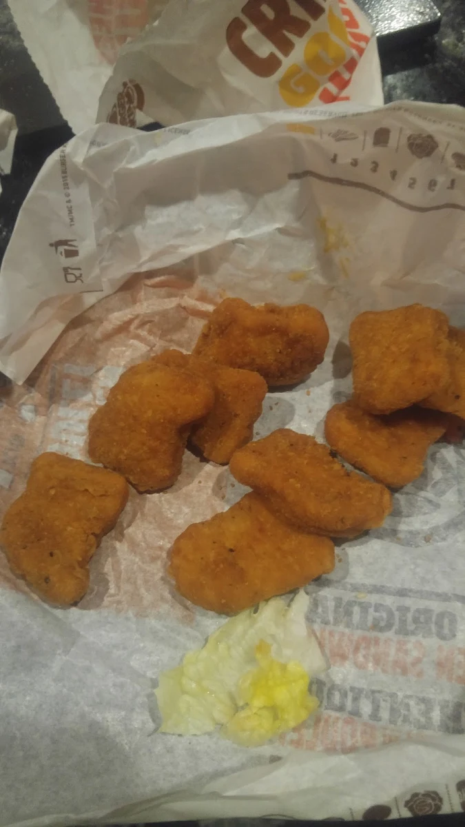 4 PC Chicken Nuggets King Jr Meal