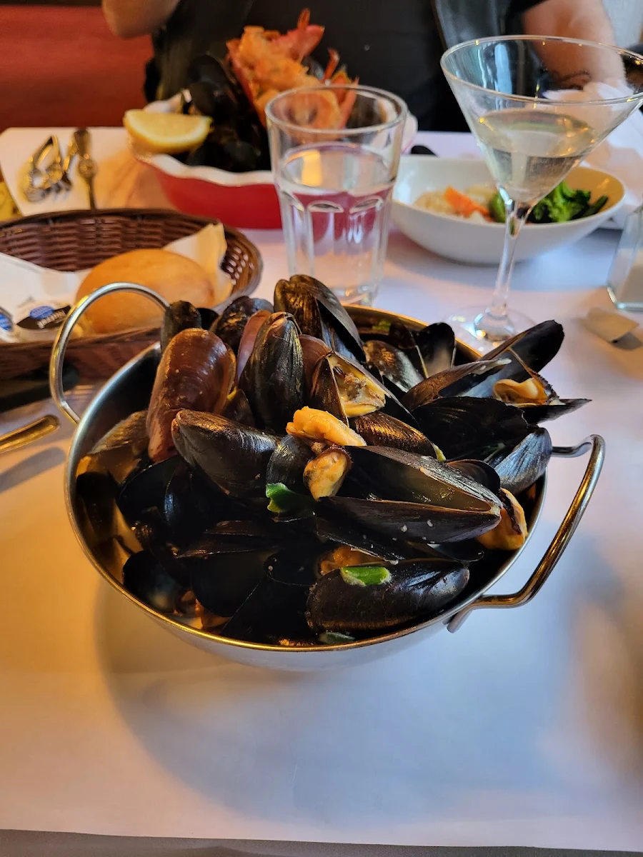 Steamed Mussels