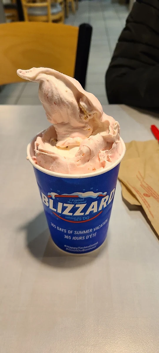 Strawberry Cheesecake Blizzard Treat