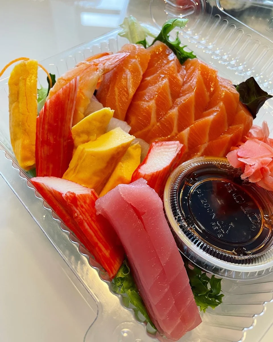 99 Sashimi Combo 15pcs Bowl of Rice