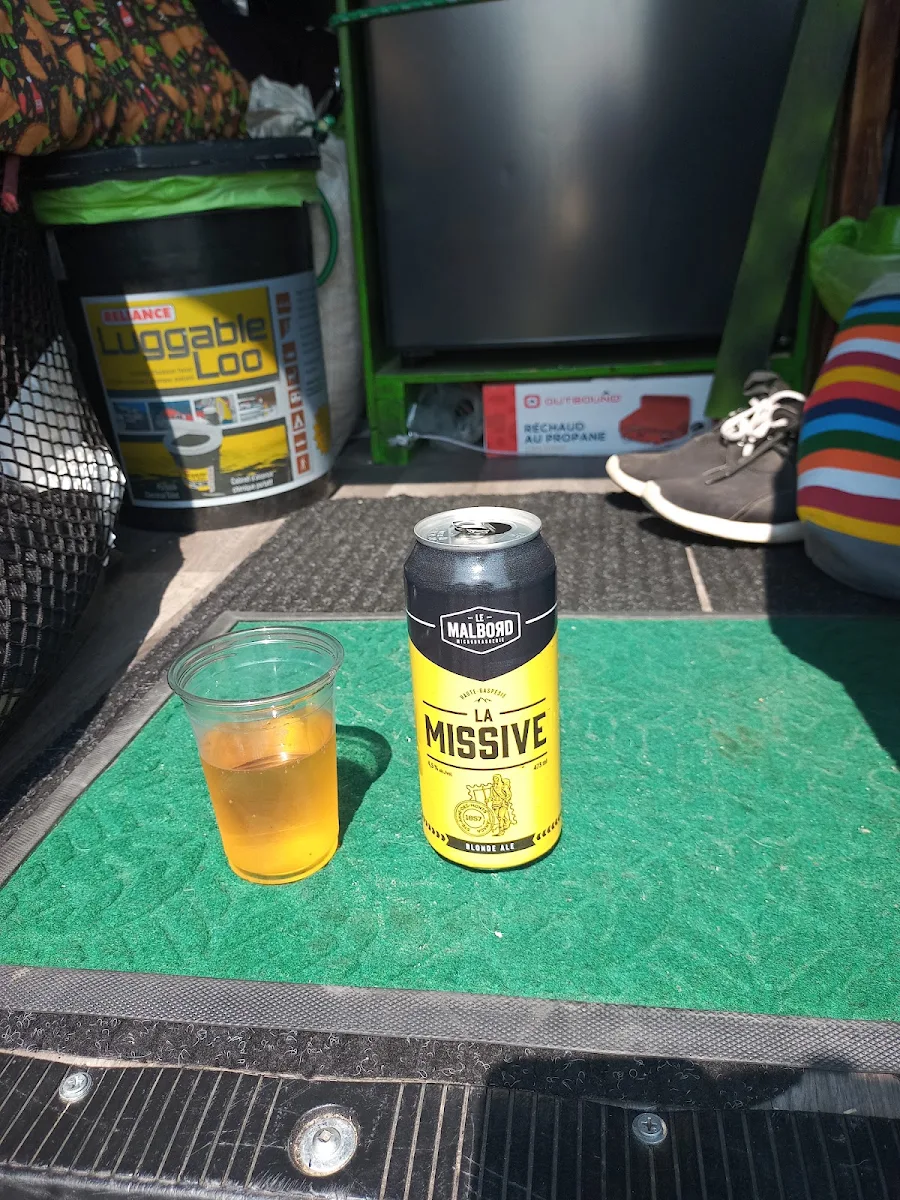 Très Bonne Bière Et Très Belle Microbrasserie