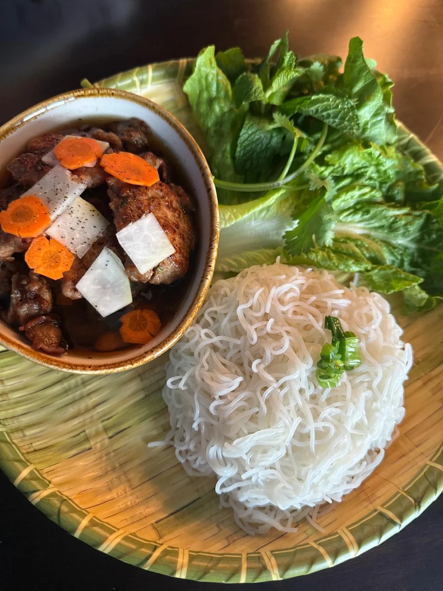 Bun Cha Ha Noi - Oo