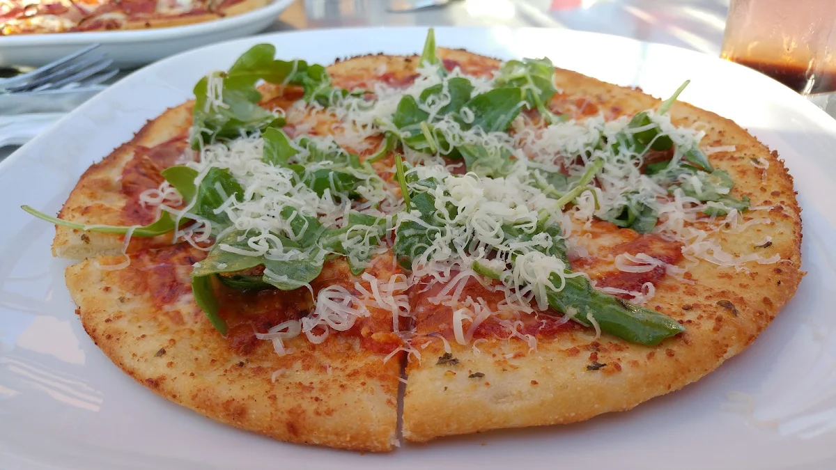Thin Crust Bella Pizza