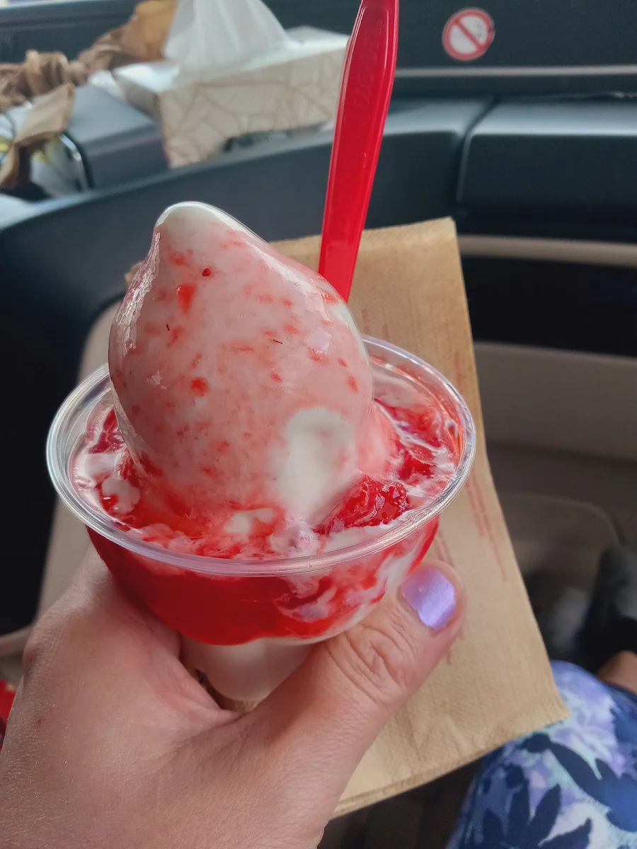 Strawberry Sundae