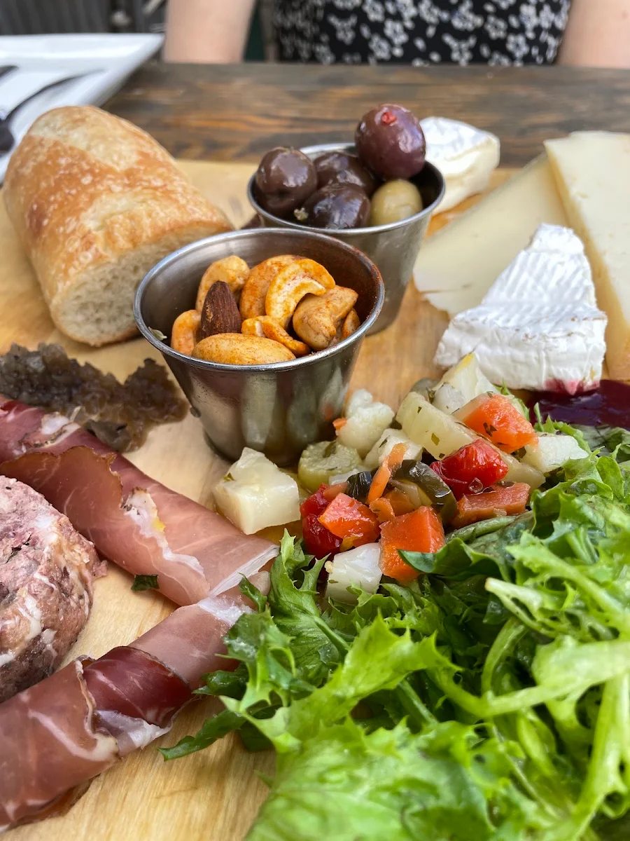 Plateaux Charcuteries & Fromages