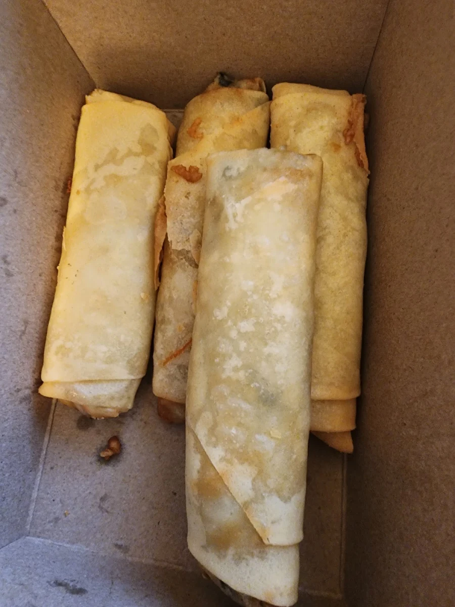 Spring Rolls 6 Pieces
