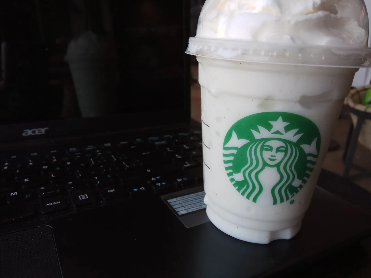 Vanilla Bean Frappuccino