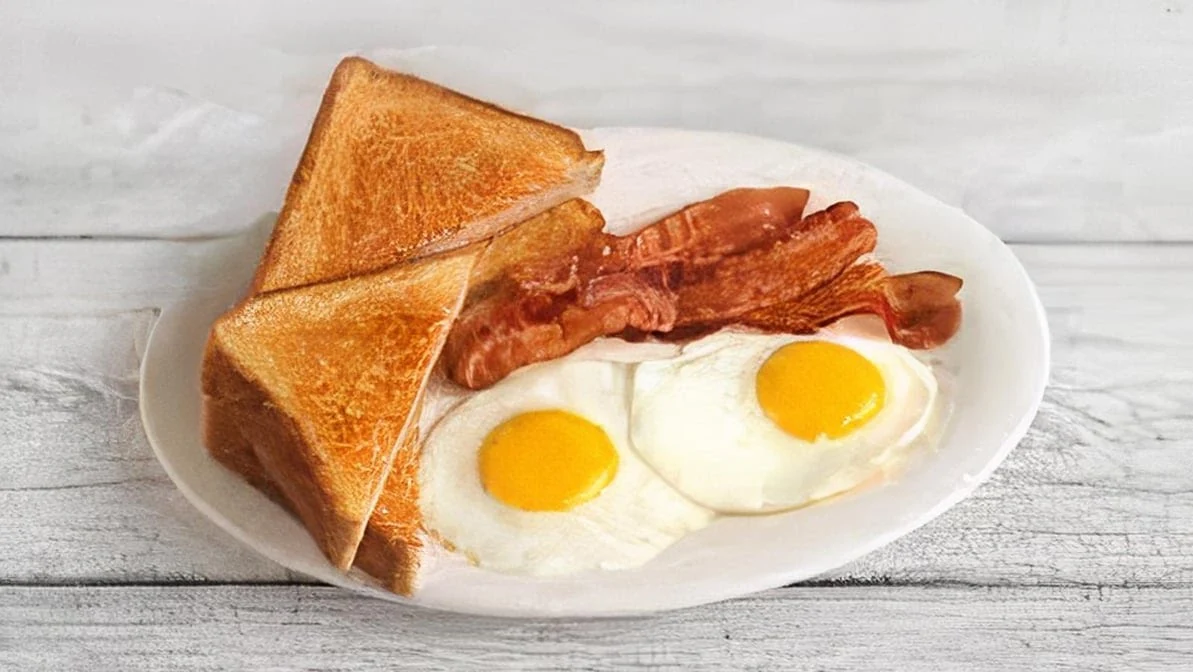 Classic Bacon & Eggs
