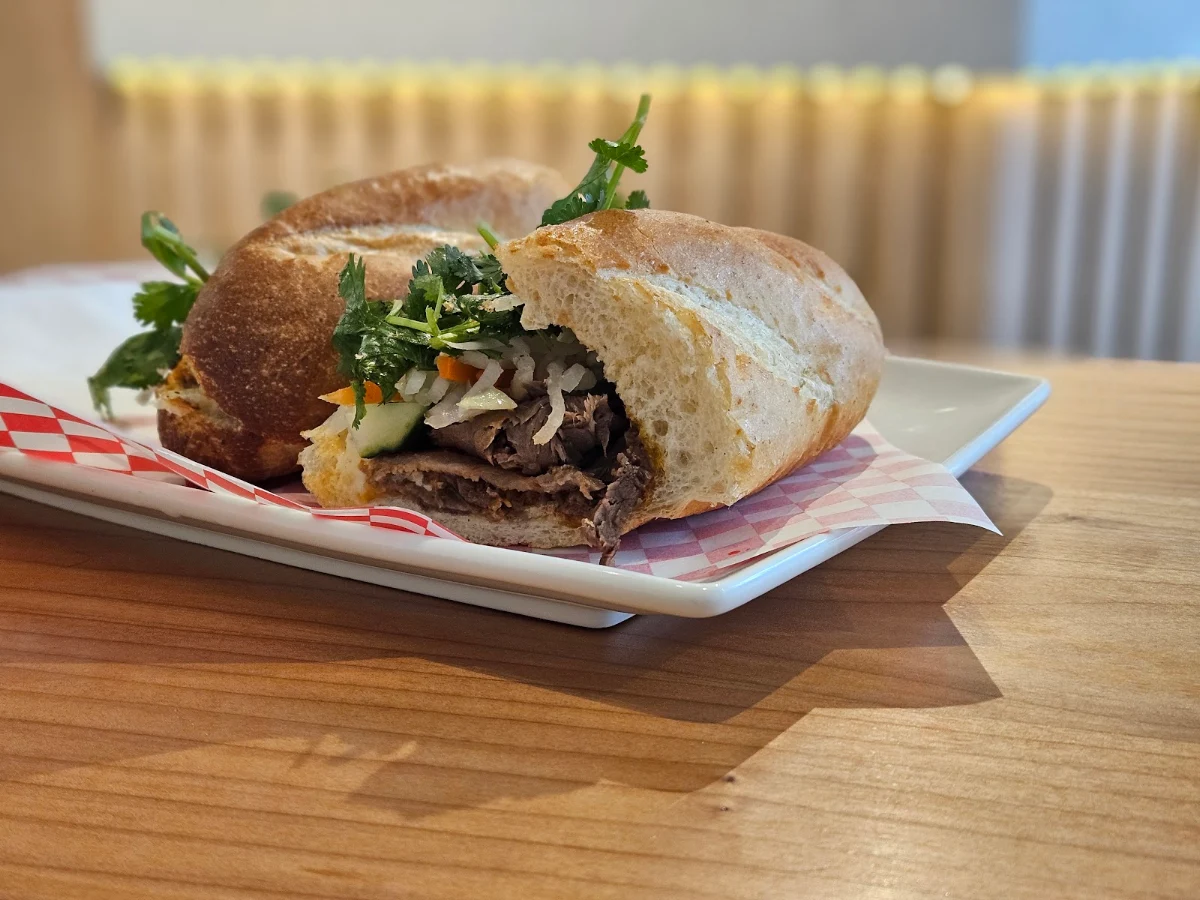 Highlights, Minh Sandwiches