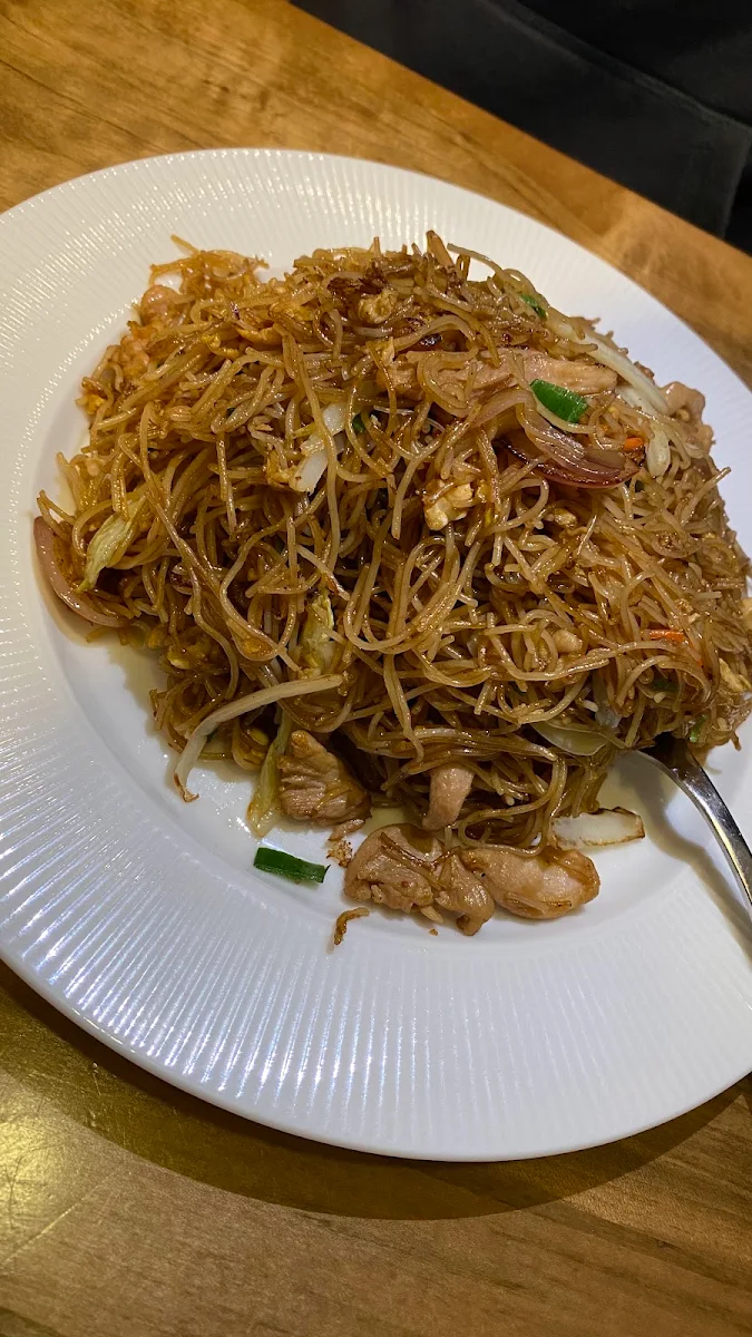 Chicken Fried Rice Noodles