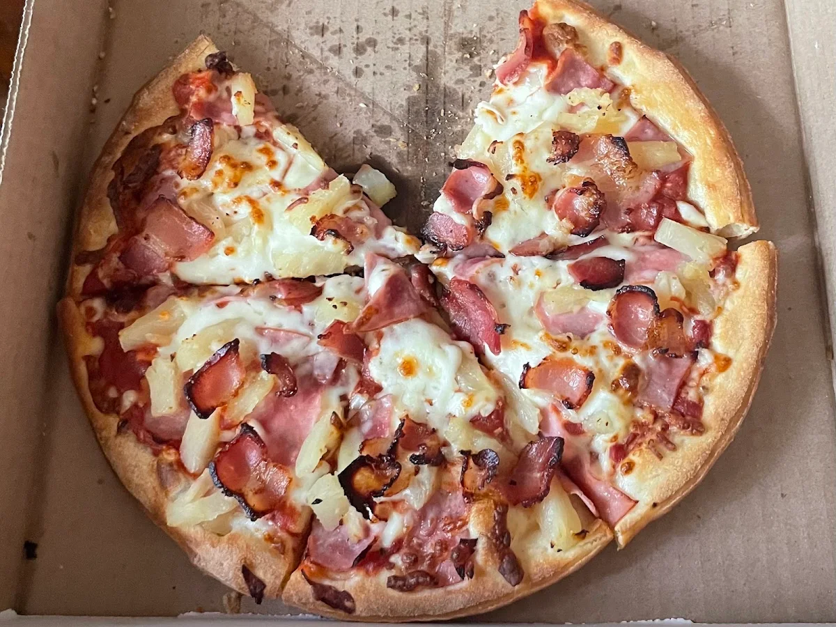 Hawaiian Pizza