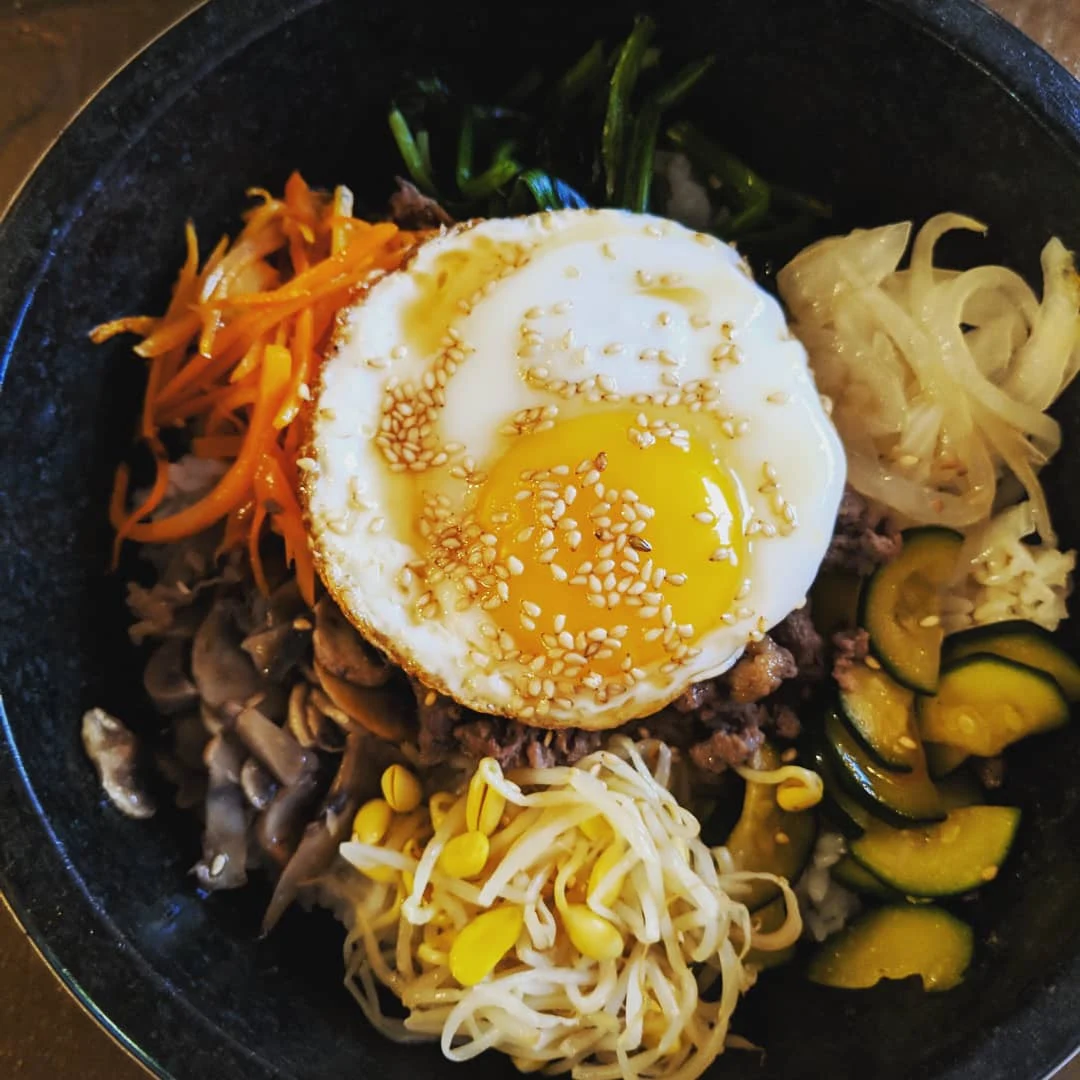 Hot Bowl Beef Bibimbap