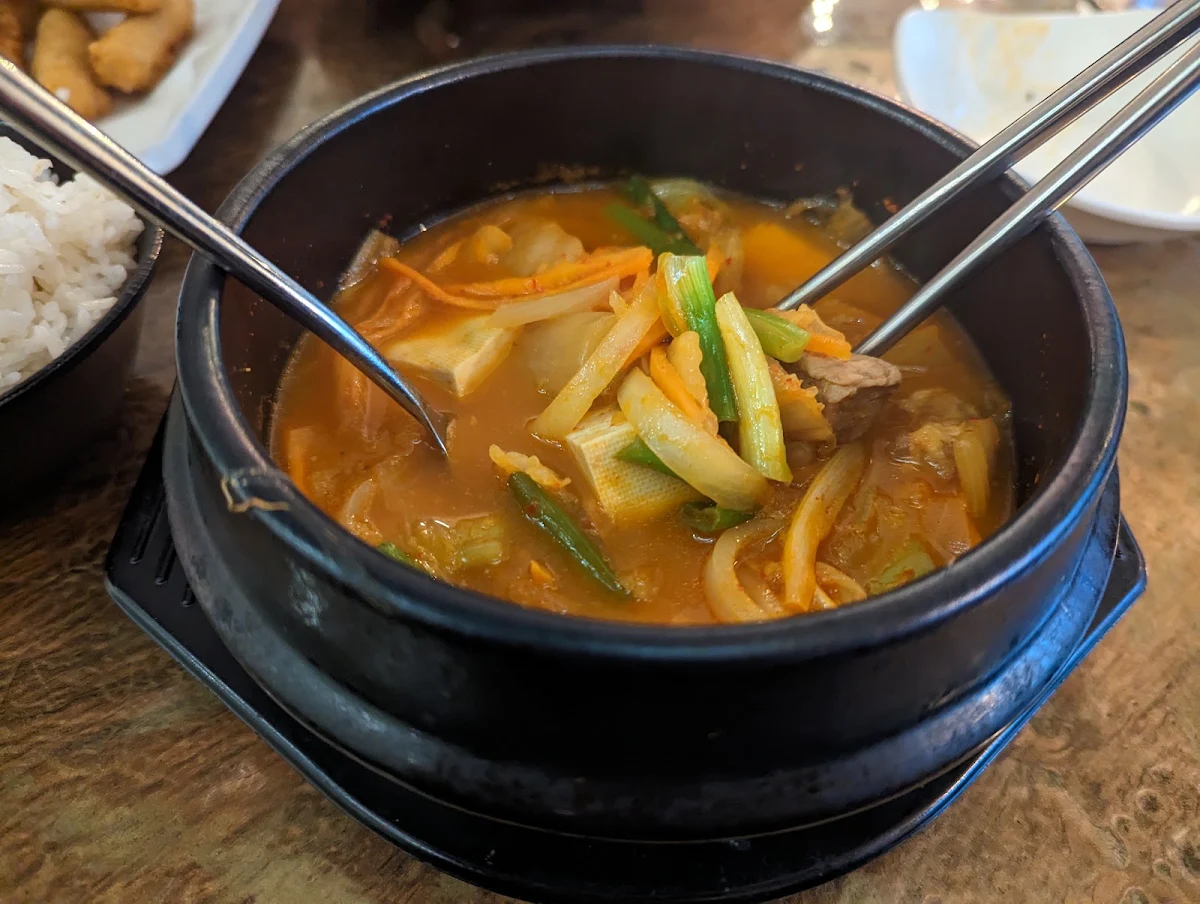 Kimchi Jjigae
