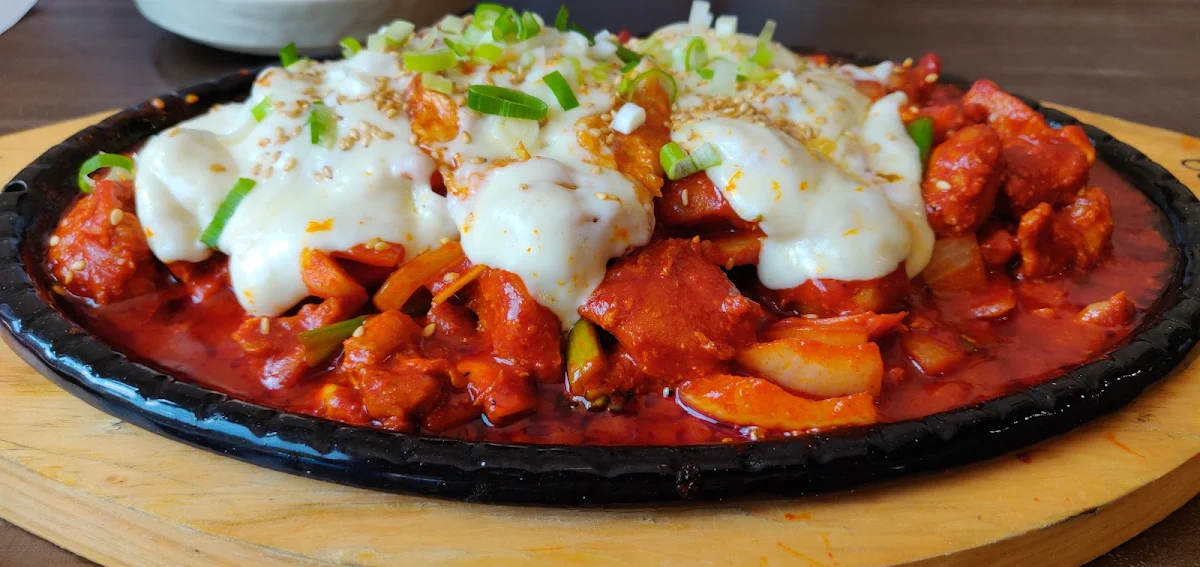 Spicy Chicken with Cheese