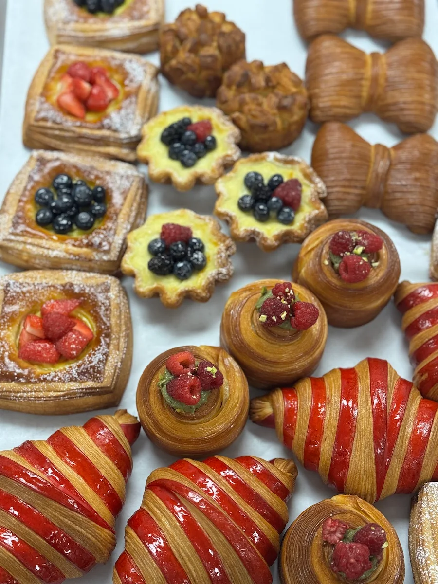 Mixed Berry Croissant