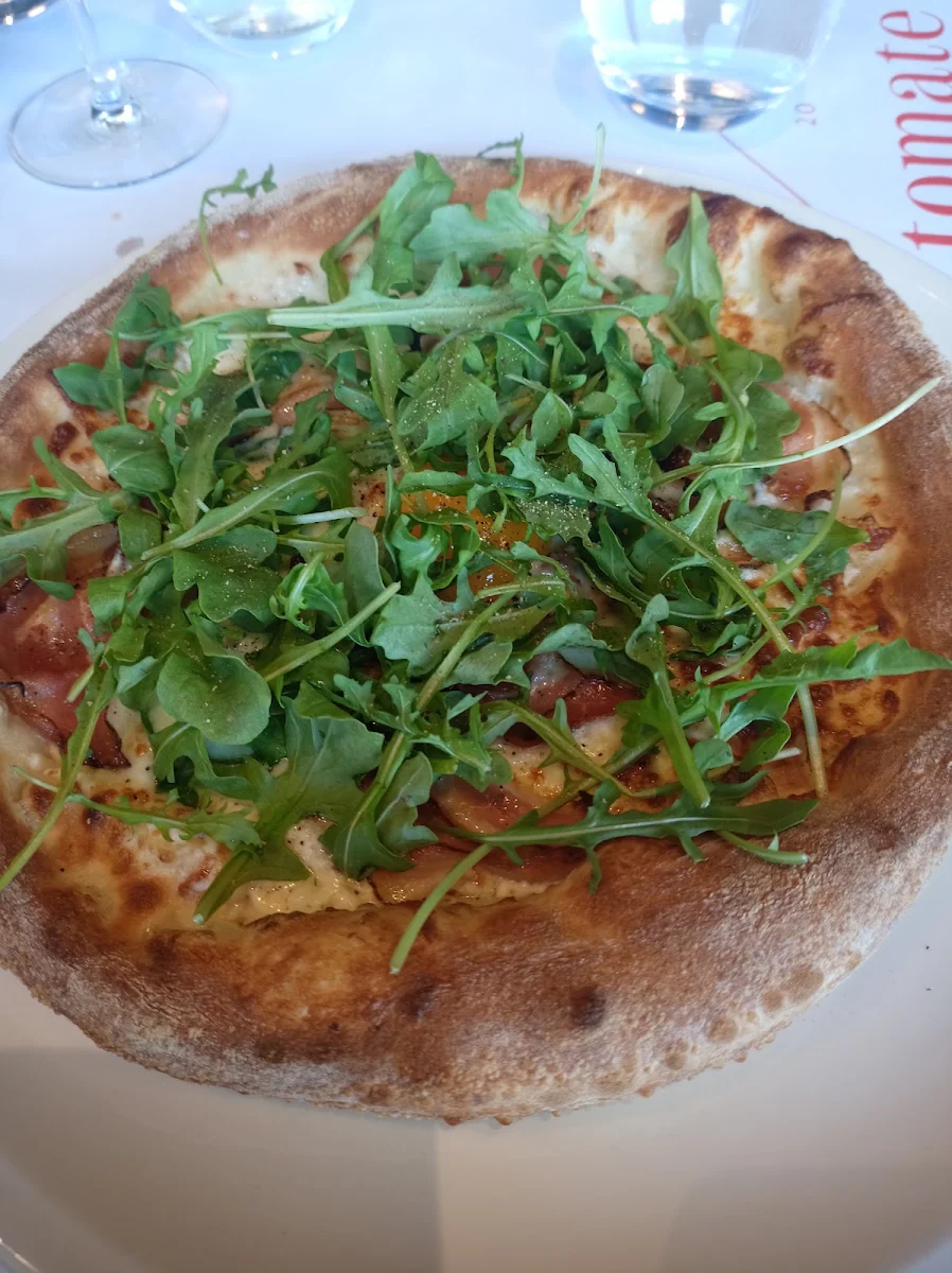 Pizza Roquette Jambon Fumé