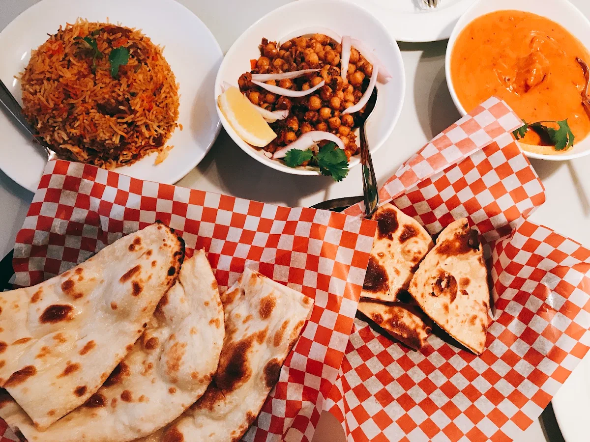 Chicken Tikka Naan