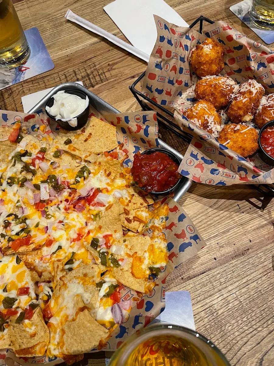 Big Rig Loaded Nachos