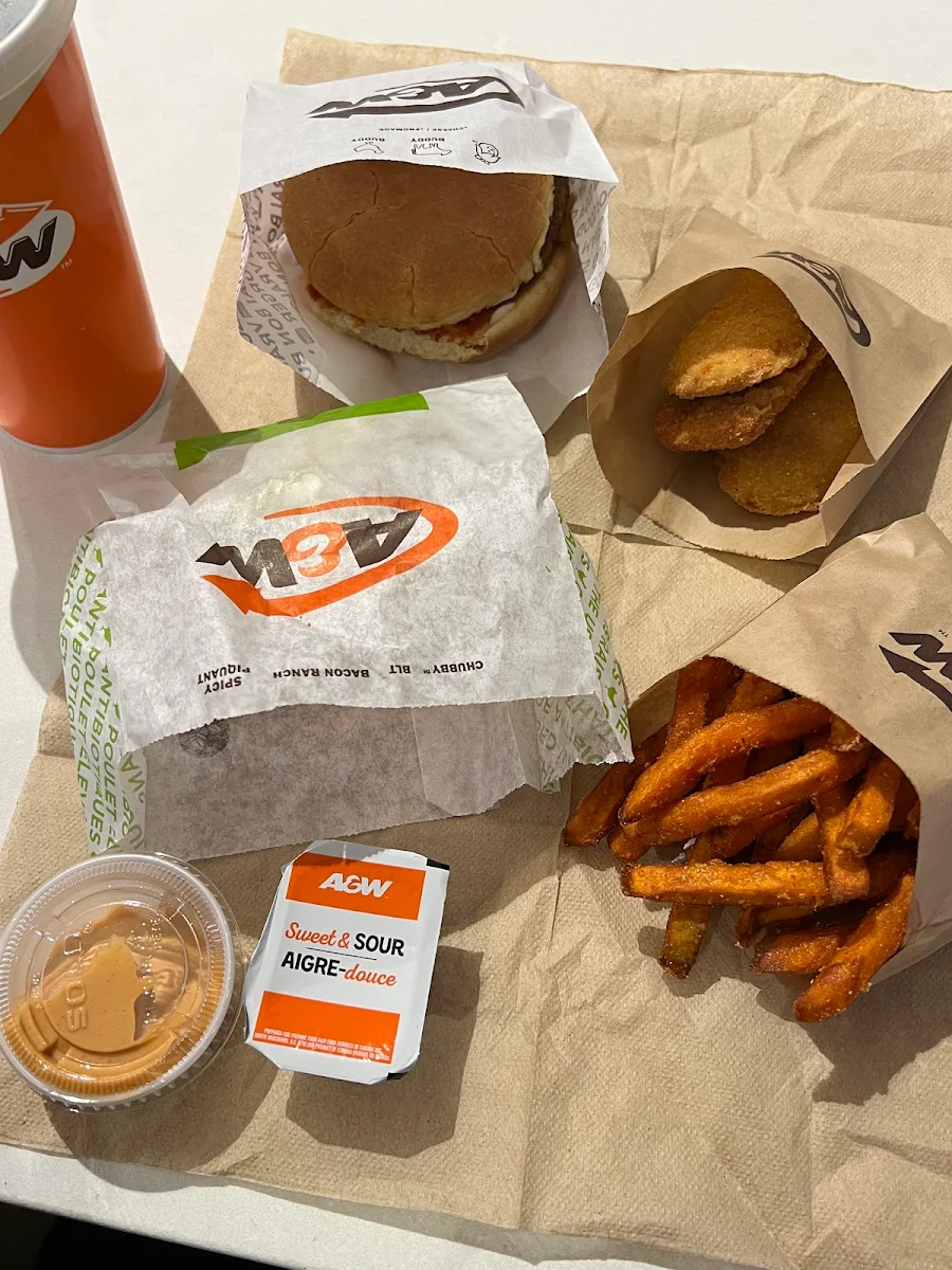 Chubby Chicken Strips Chicken Wrap Buddy Burger Sweet Potato Fries Root Beer