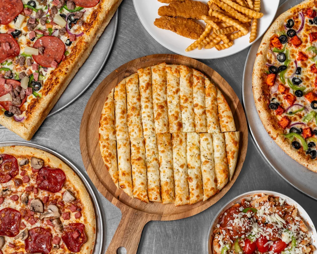 Highlights, Chicago Pizza - Deep Dish - Northeast Calgary