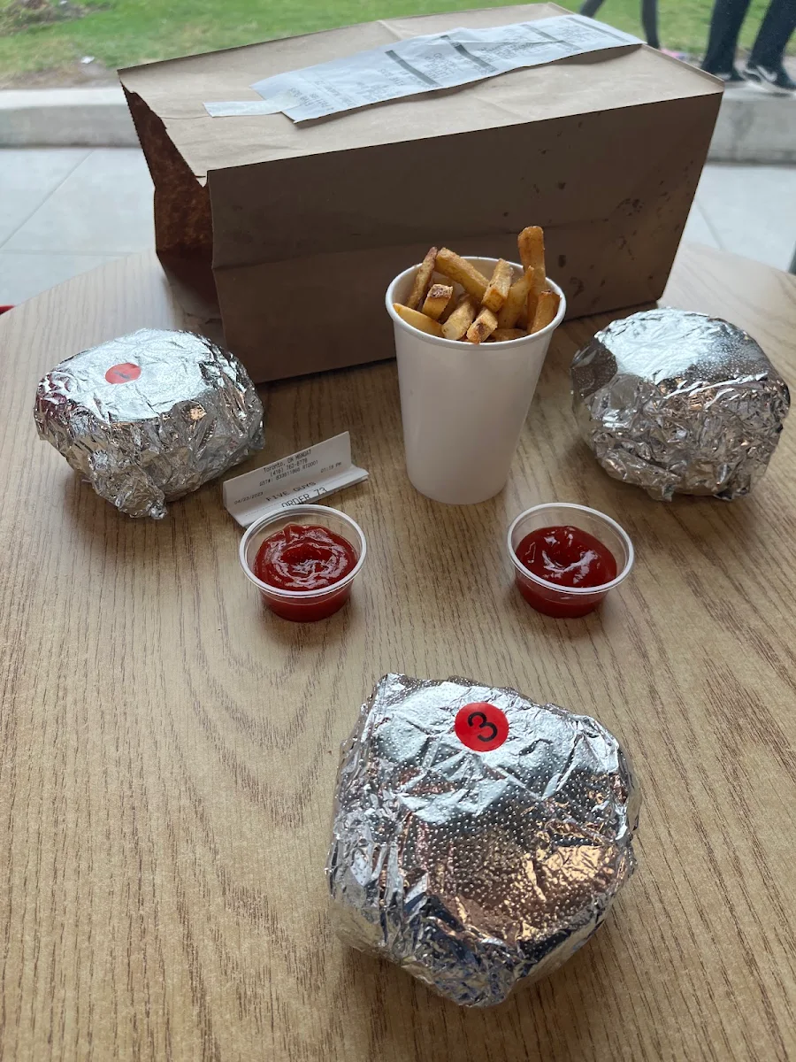 Five Guys Style