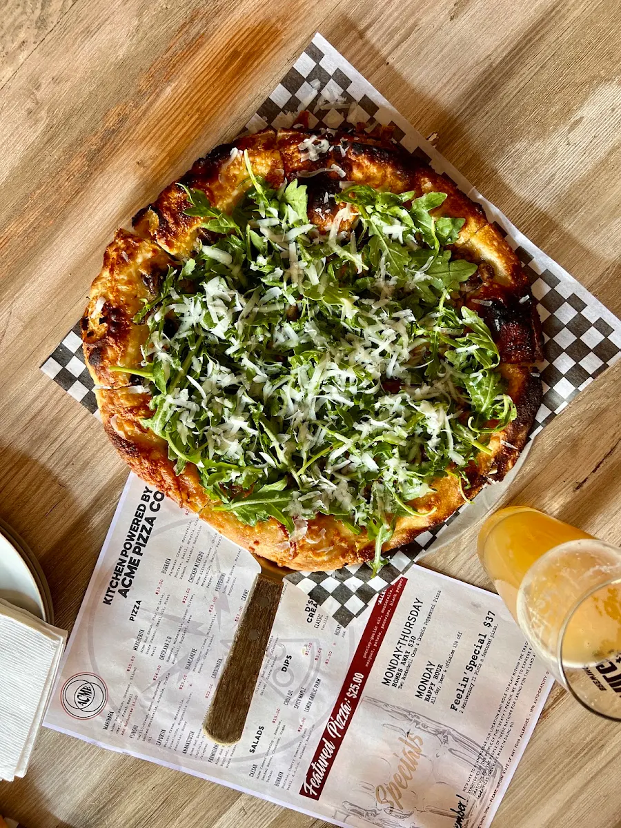Margarita Pizza with Anchovies