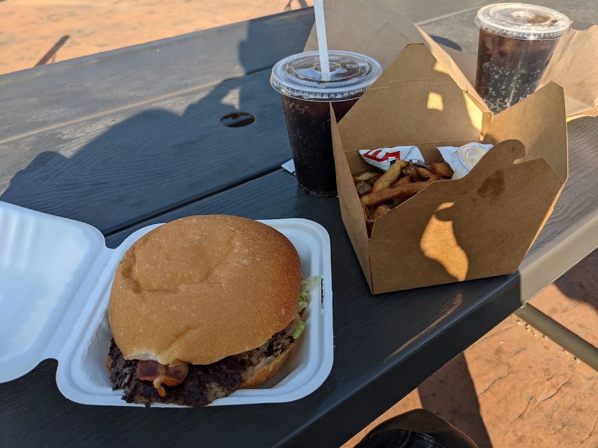 Hamburger, Jack's Burger Shack