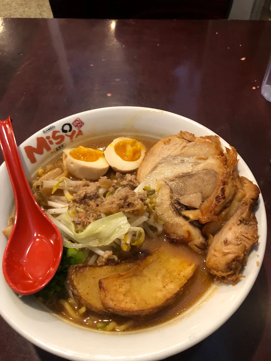 Shiro Cha-Shu Ramen