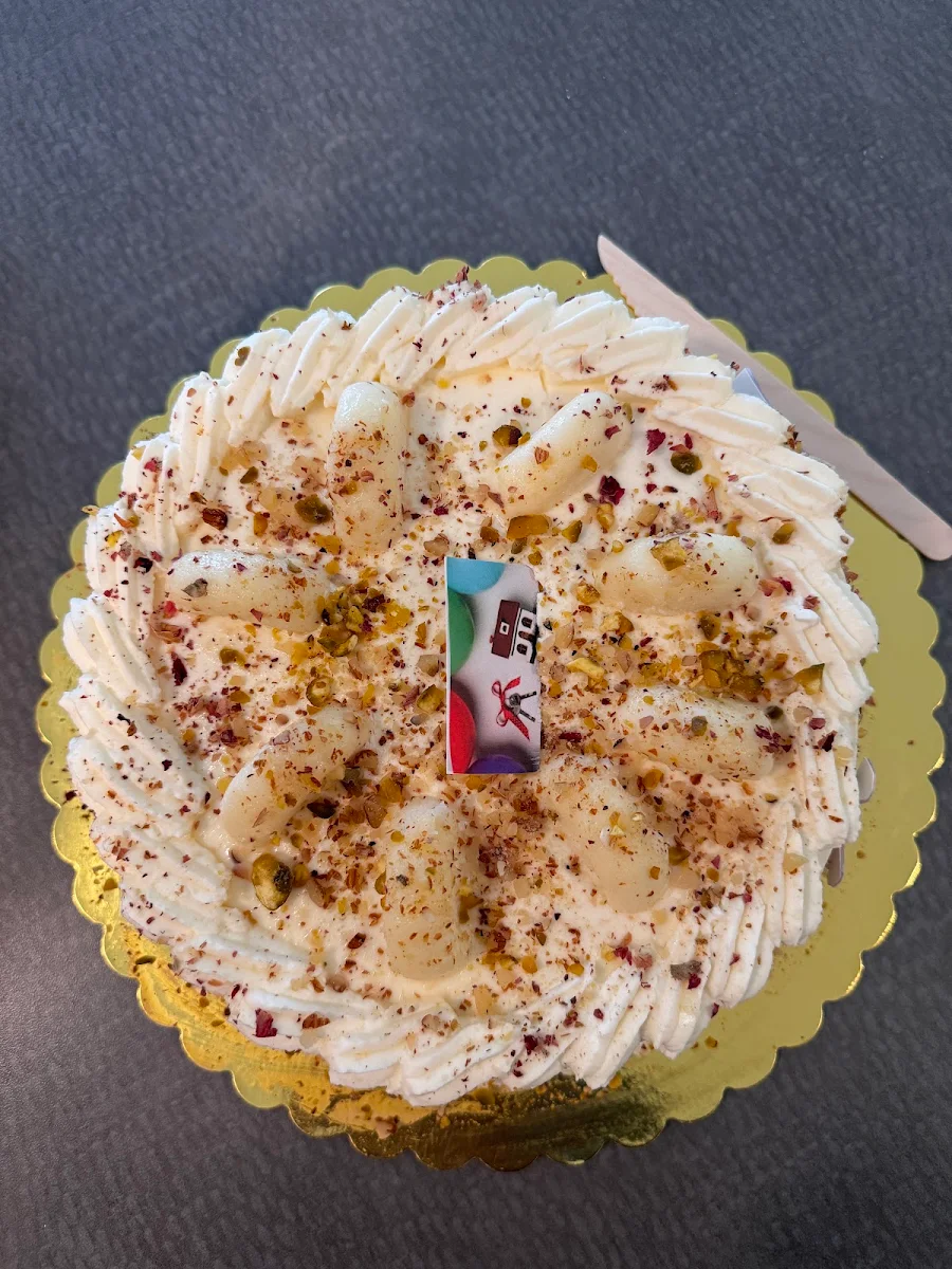 Rasmalai Cake