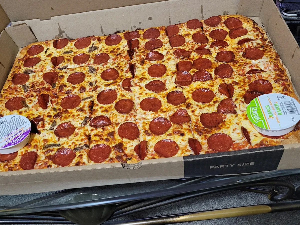 Build Your Own Pizza Party Size Pizza