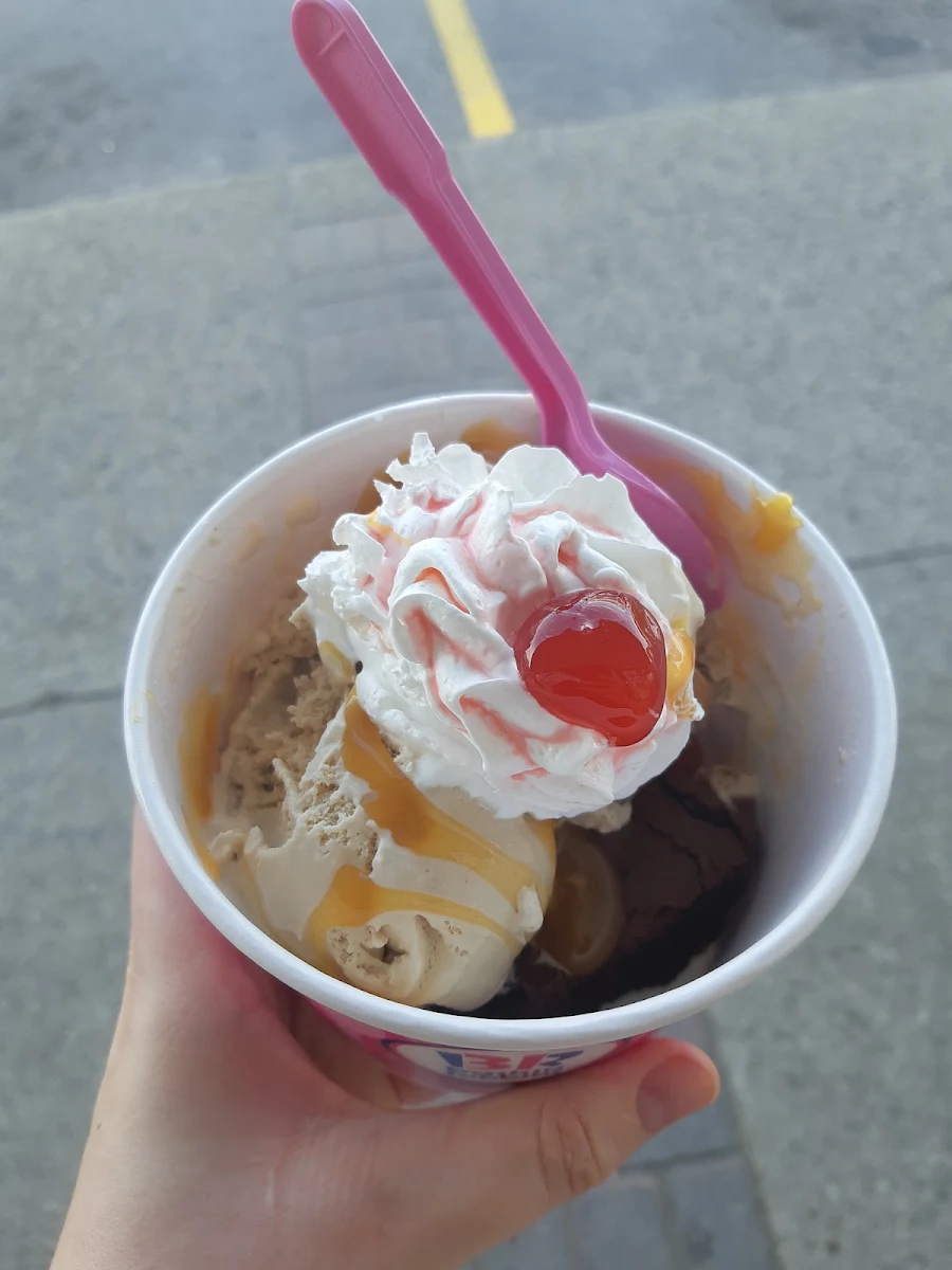 Warm Brownie Sundae